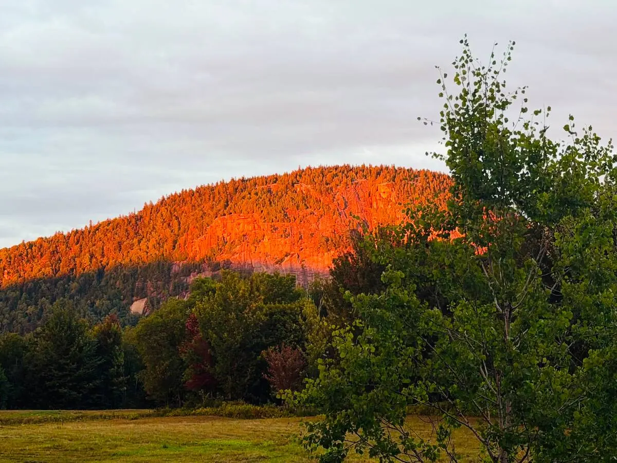 Mount Pinacle glowing orange in the last light